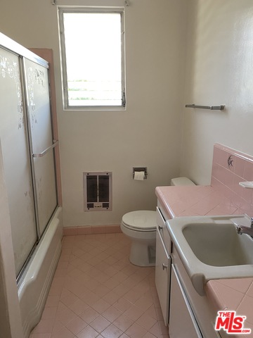 11953 Rochester Avenue, Unit 6 Los Angeles, CA 90025 - Photo 10 of 12