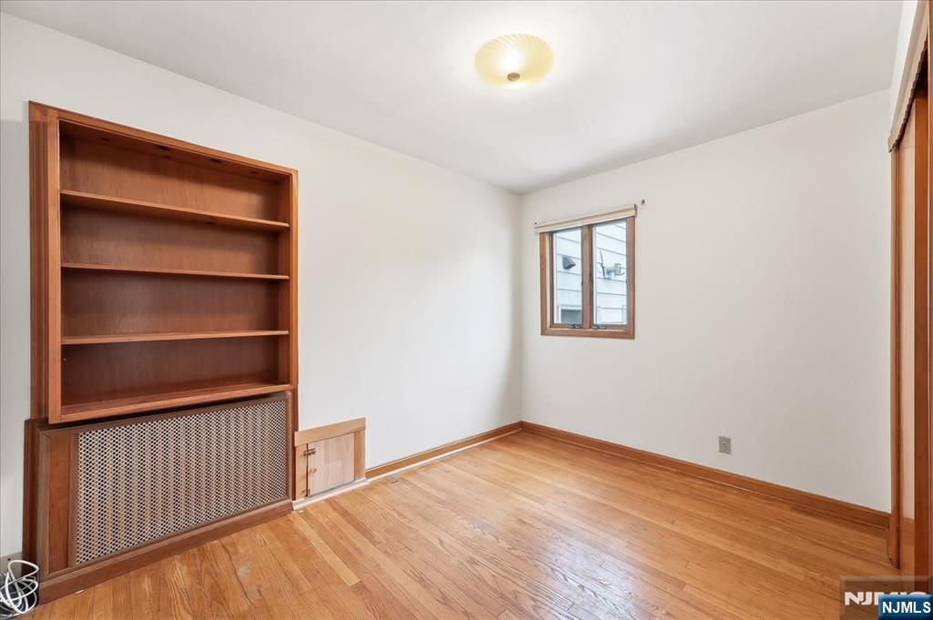 5 Lexington Avenue Wallington, NJ 07057 - Photo 3 of 48