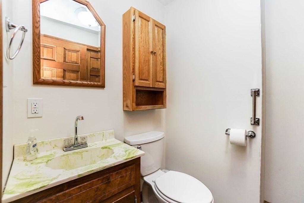 29 Lothrop Road Acton, MA 01720 - Photo 19 of 37 Gallery Image 19