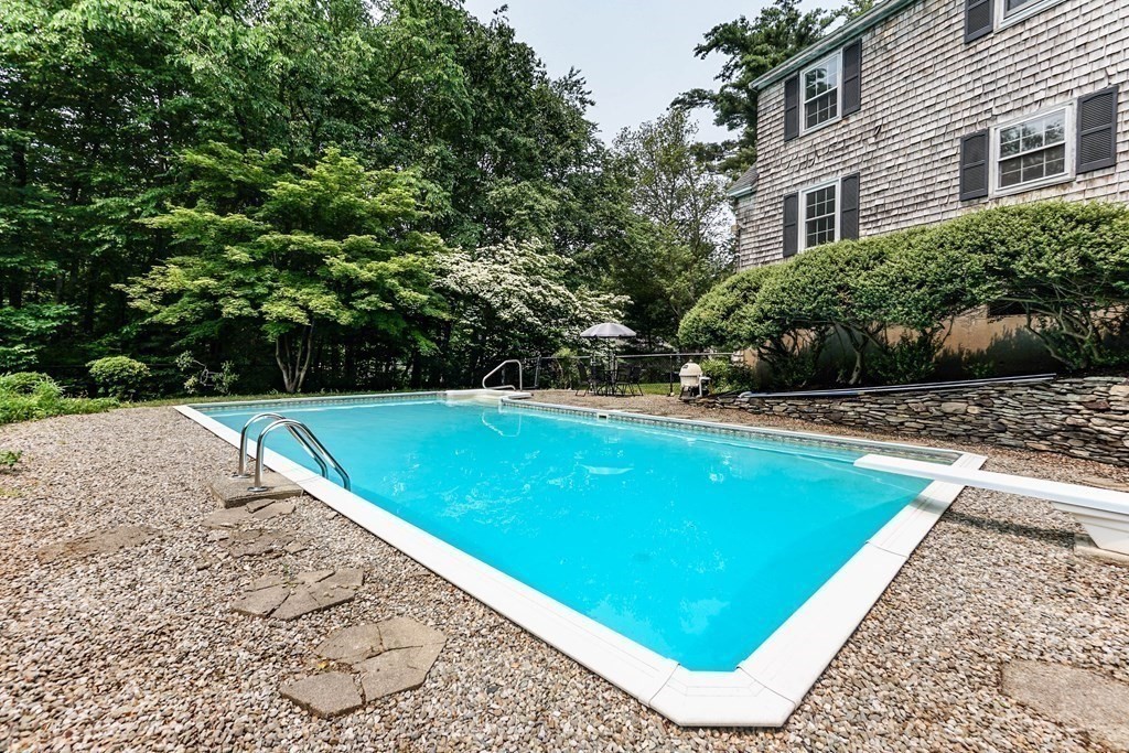 29 Lothrop Road Acton, MA 01720 - Photo 36 of 37 Gallery Image 36