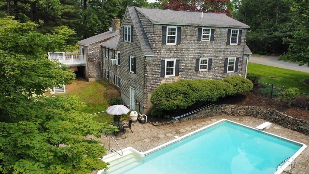 29 Lothrop Road Acton, MA 01720 - Photo 6 of 37 Gallery Image 6