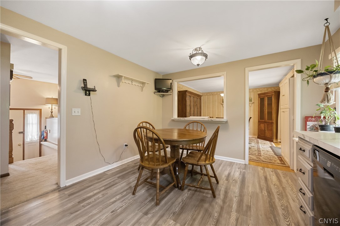 3991 Foothill Path Onondaga, NY 13215 - Photo 8 of 39