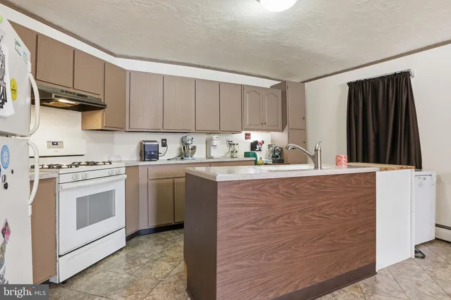 $550,000 | 62 Whitts End, Jonestown, PA 17038