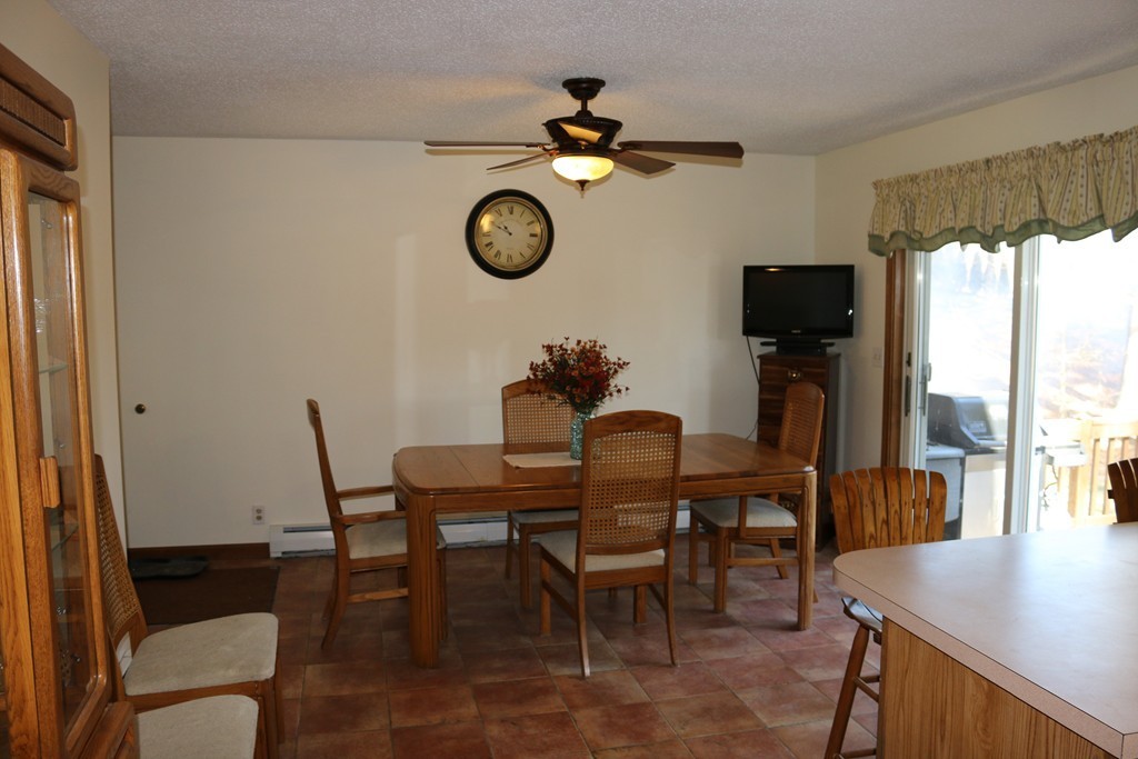 326 Stafford Road Monson, MA 01057 - Photo 6 of 30