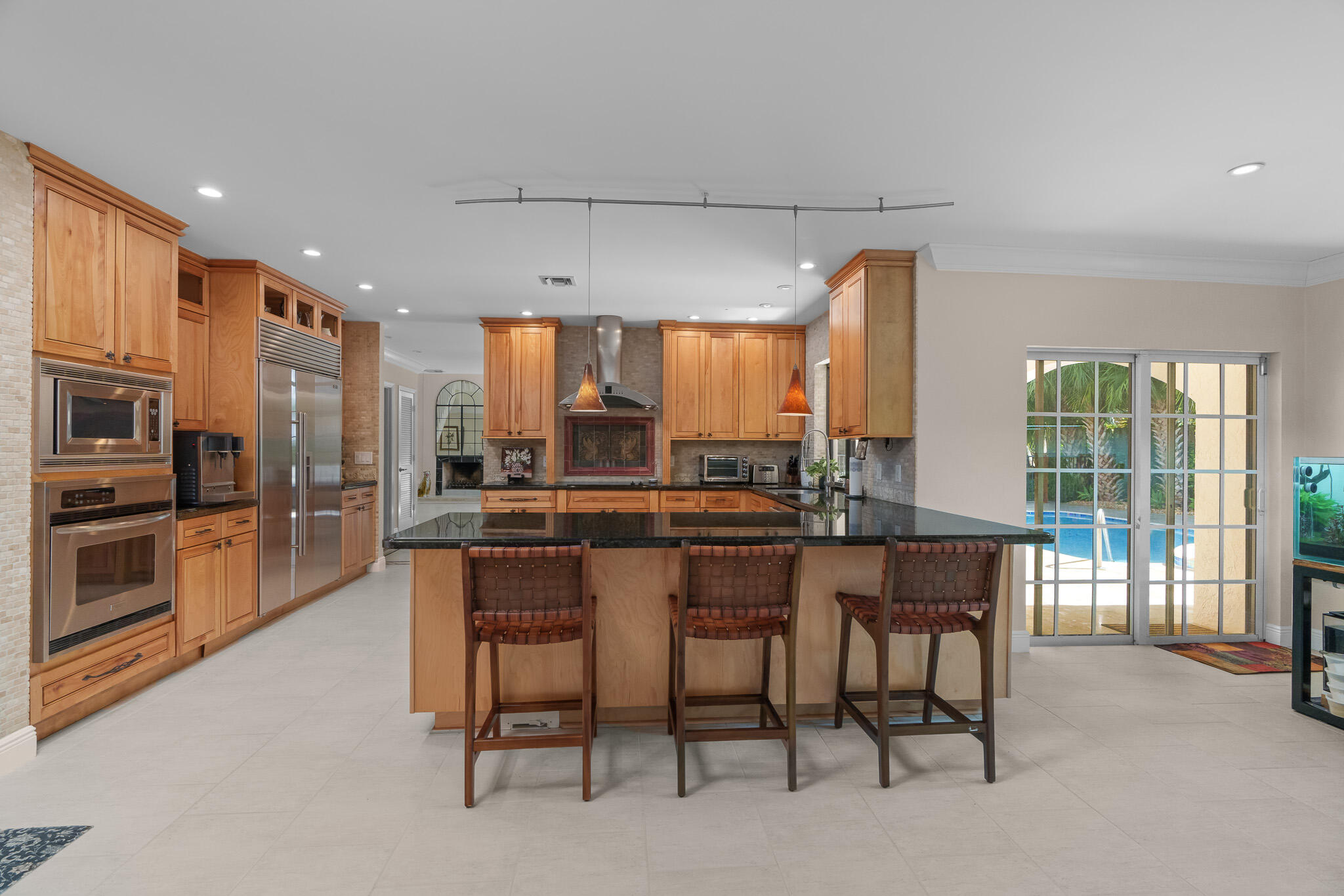 23397 Lago Mar Circle Boca Raton, FL 33433 - Photo 24 of 70 Breakfast Bar