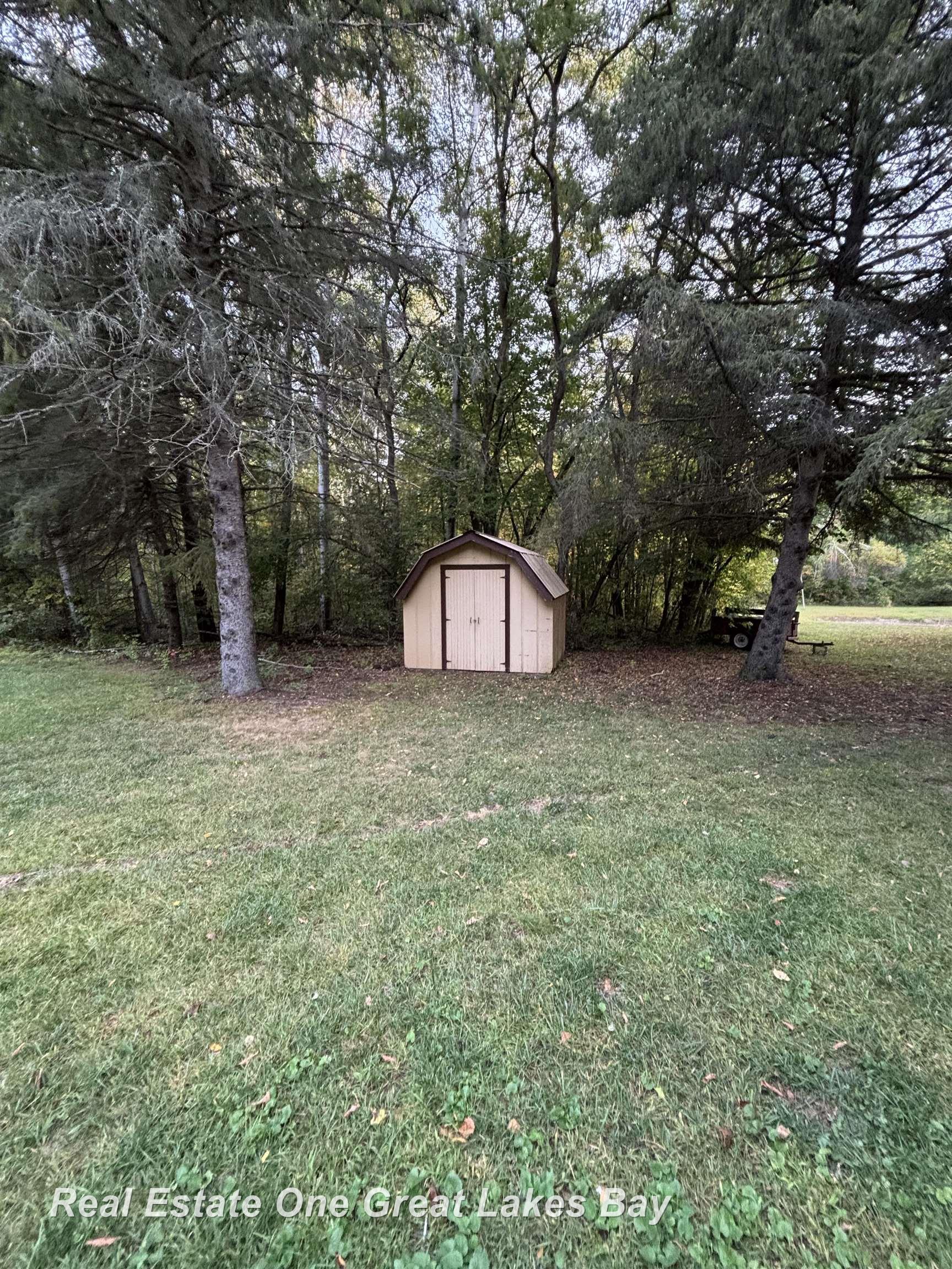 3702 West Berry Road Sterling, MI 48659 - Photo 43 of 49