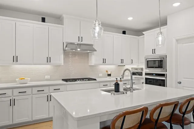 $475,000 | 549 Cedarwood Street, Little Elm, TX 76227