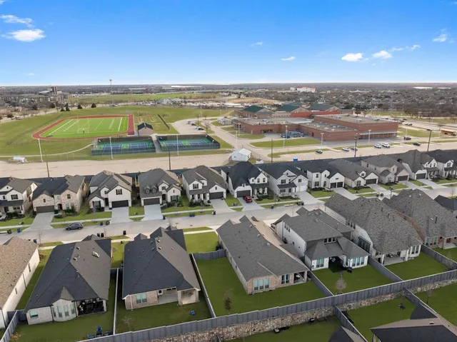 $475,000 | 549 Cedarwood Street, Little Elm, TX 76227