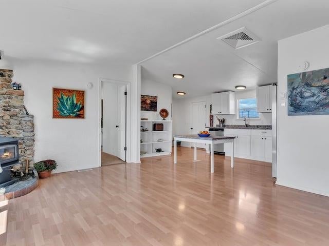 13 Colorado Road Tres Piedras, NM 87577 - Photo 4 of 33