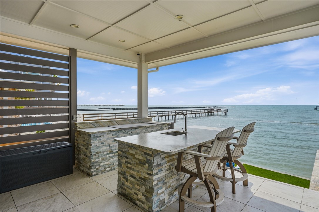 12 Sea Shell Shores Rockport, TX 78382 - Photo 33 of 40