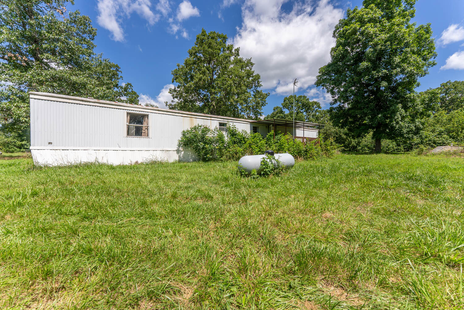 538 Pleasant Run Road Mammoth Spring, AR 72554 - Photo 30 of 55 Mobile home on 40 acres032