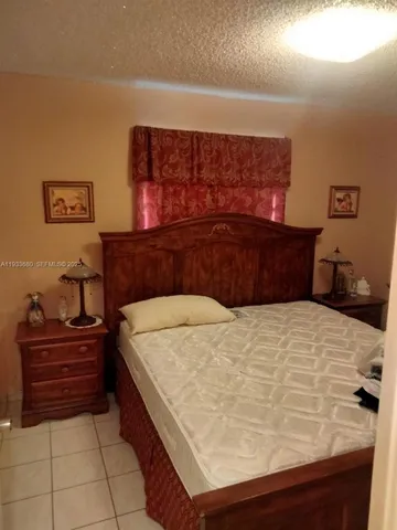 $600,000 | 4990 East 1st Avenue, Hialeah, FL 33013