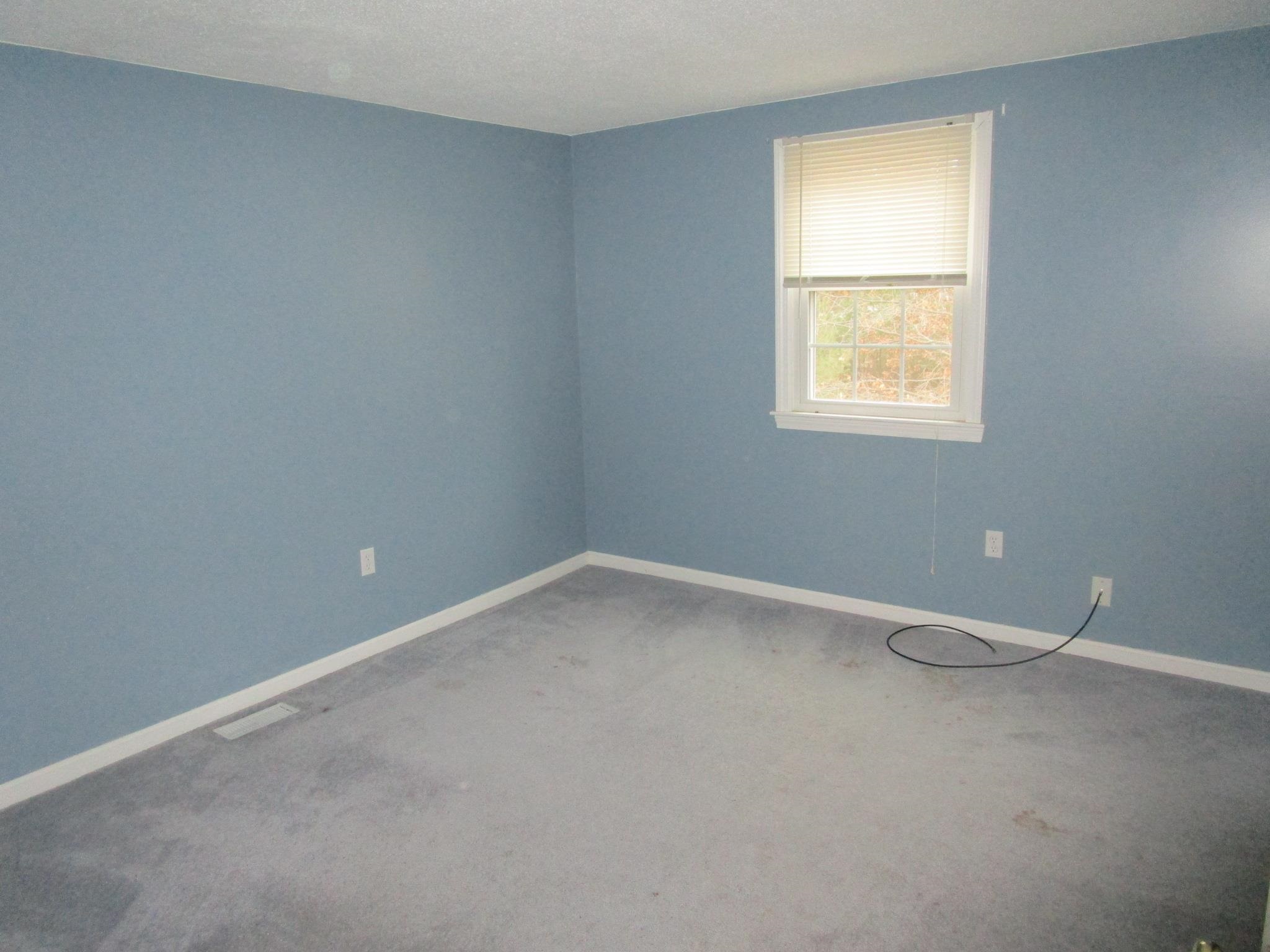 7 Patten Road Merrimack, NH 03054 - Photo 12 of 24