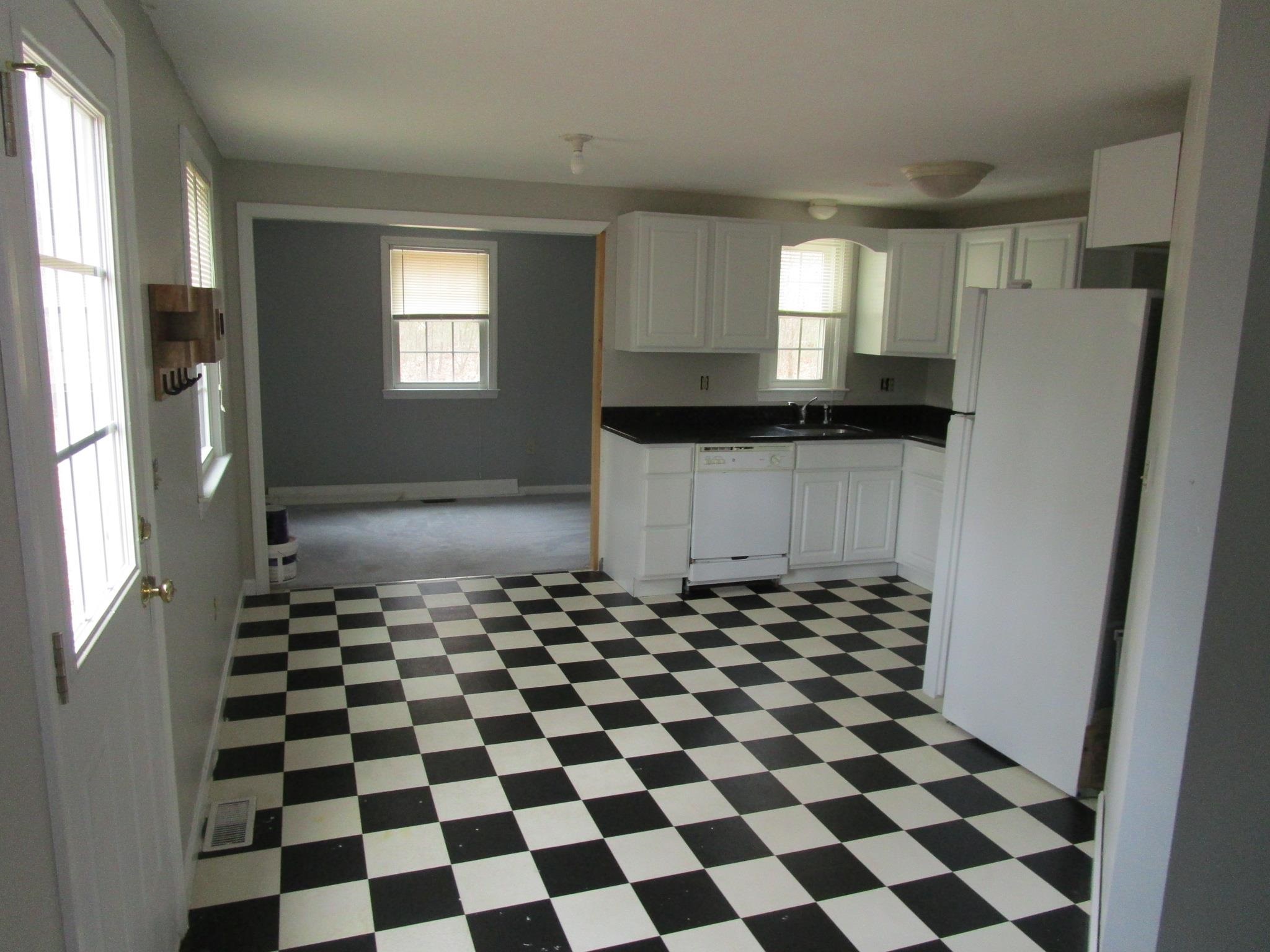 7 Patten Road Merrimack, NH 03054 - Photo 16 of 24