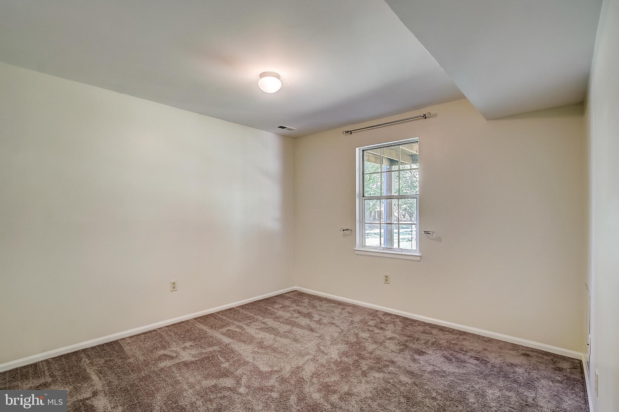 9345 Spring Water Path Jessup, MD 20794 - Photo 44 of 55 Gallery Image 44