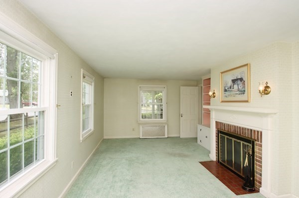 1446 Wilbraham Road Springfield, MA 01119 - Photo 9 of 37 Gallery Image 9