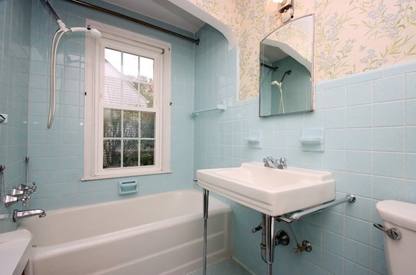 1446 Wilbraham Road Springfield, MA 01119 - Photo 10 of 37 Gallery Image 10