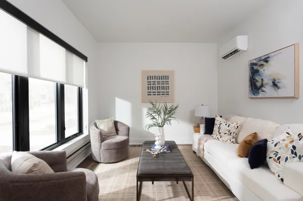 $5,400 | 600 East Henry Clay Street, Unit B1, Whitefish Bay, WI 53217