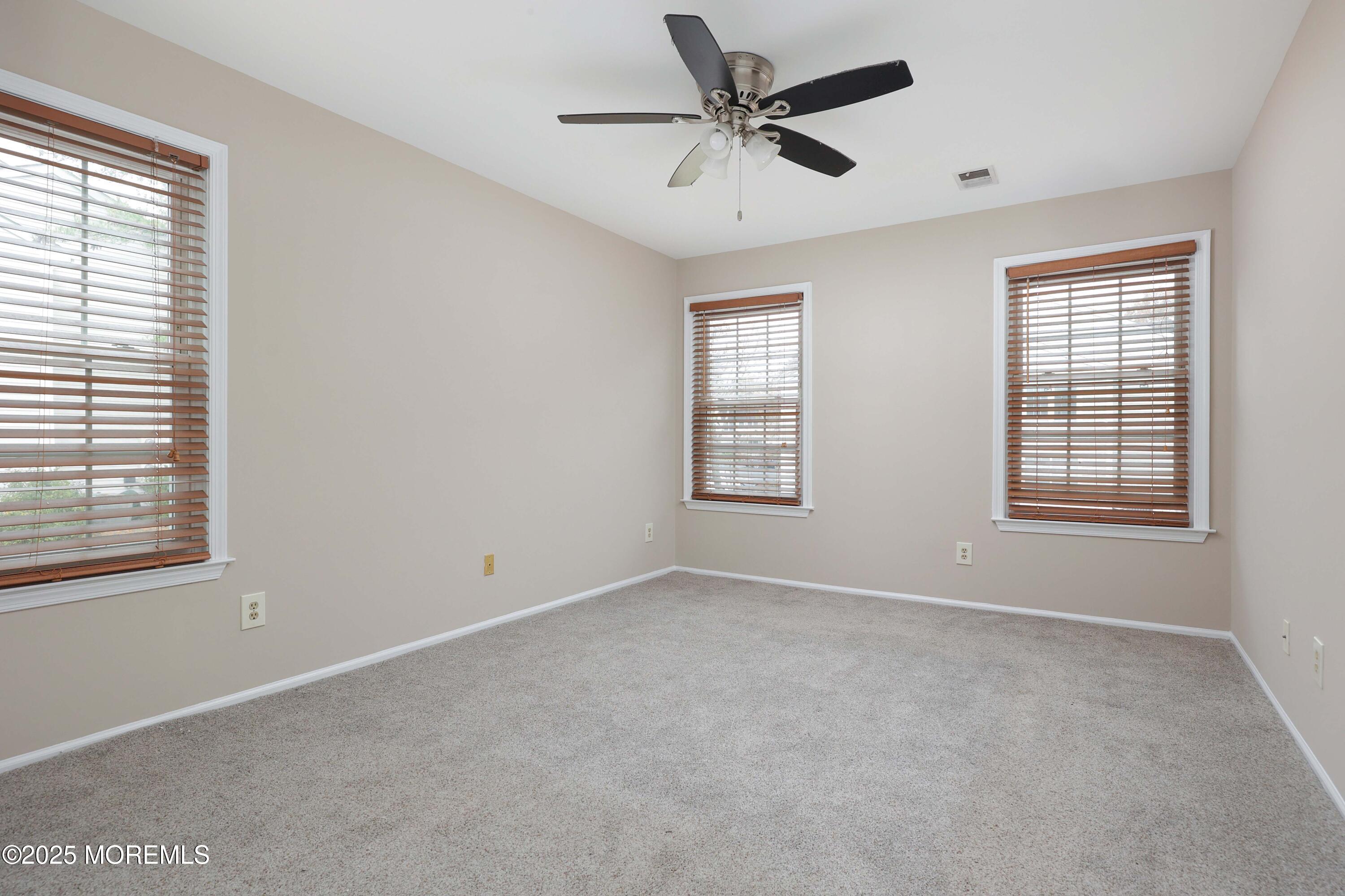 404 Brookview Court Howell, NJ 07731 - Photo 12 of 21 758A8942