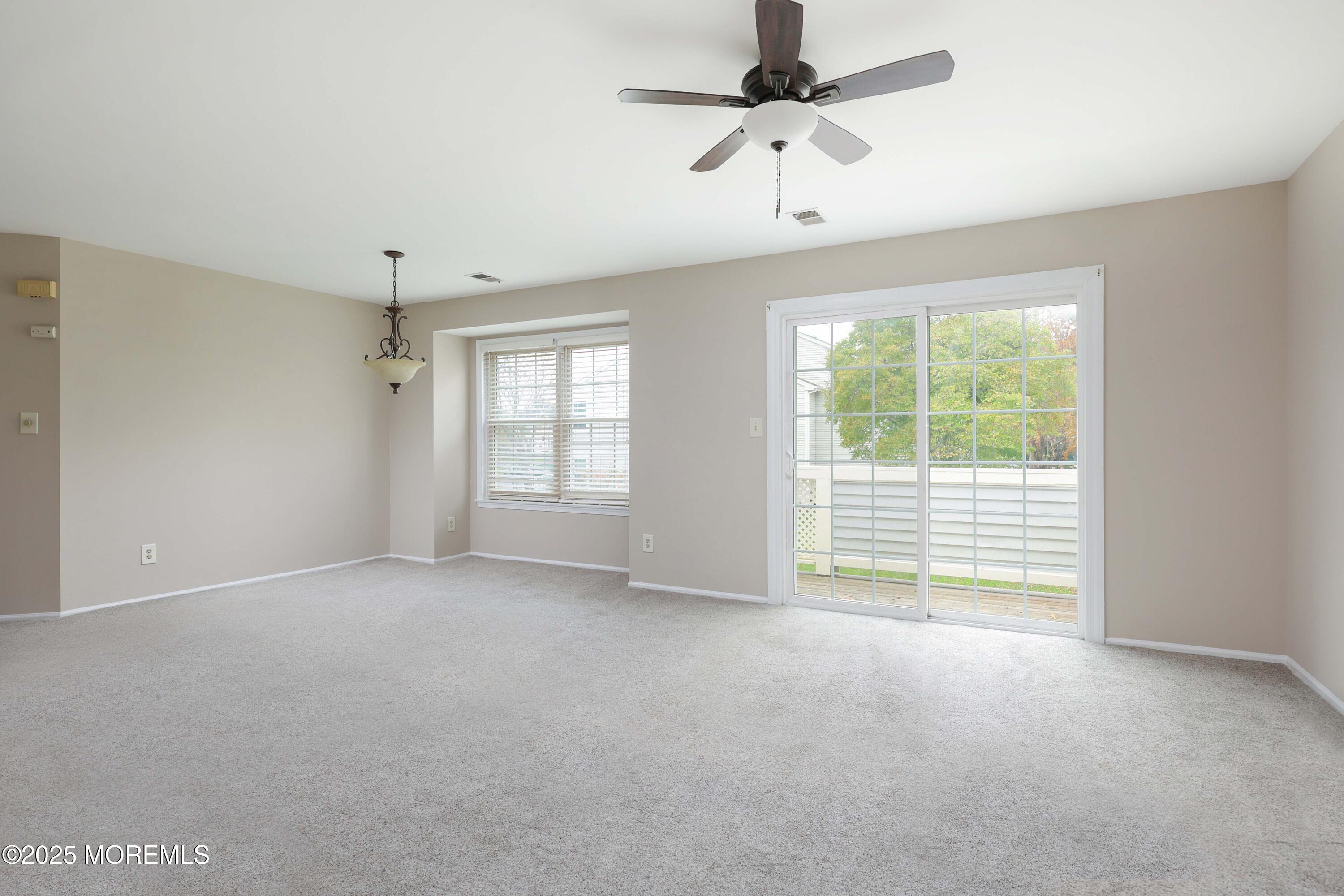 404 Brookview Court Howell, NJ 07731 - Photo 7 of 21 758A8850