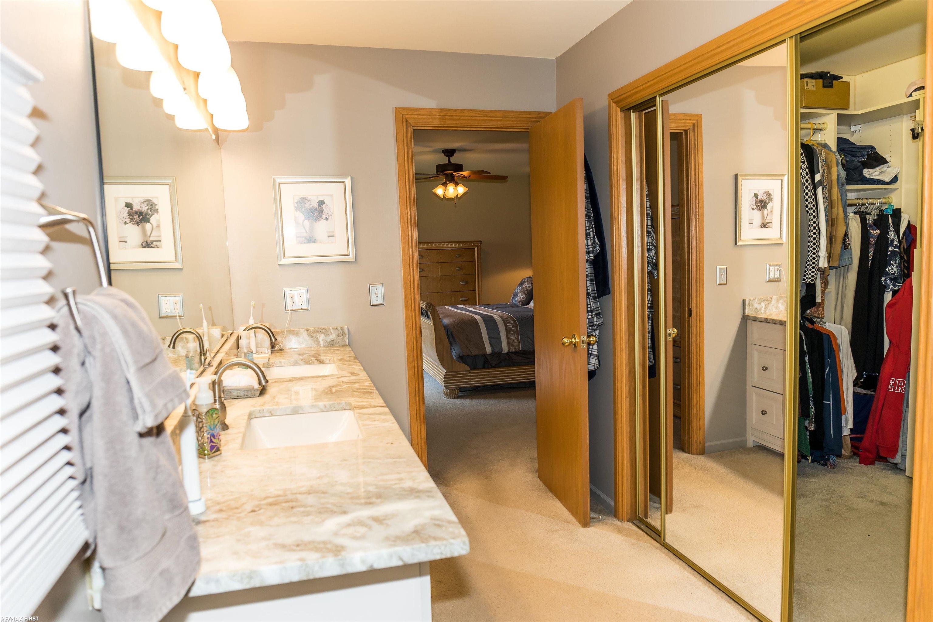 2159 Rochelle Park Drive Rochester, MI 48309 - Photo 20 of 20 50101406-19.JPG