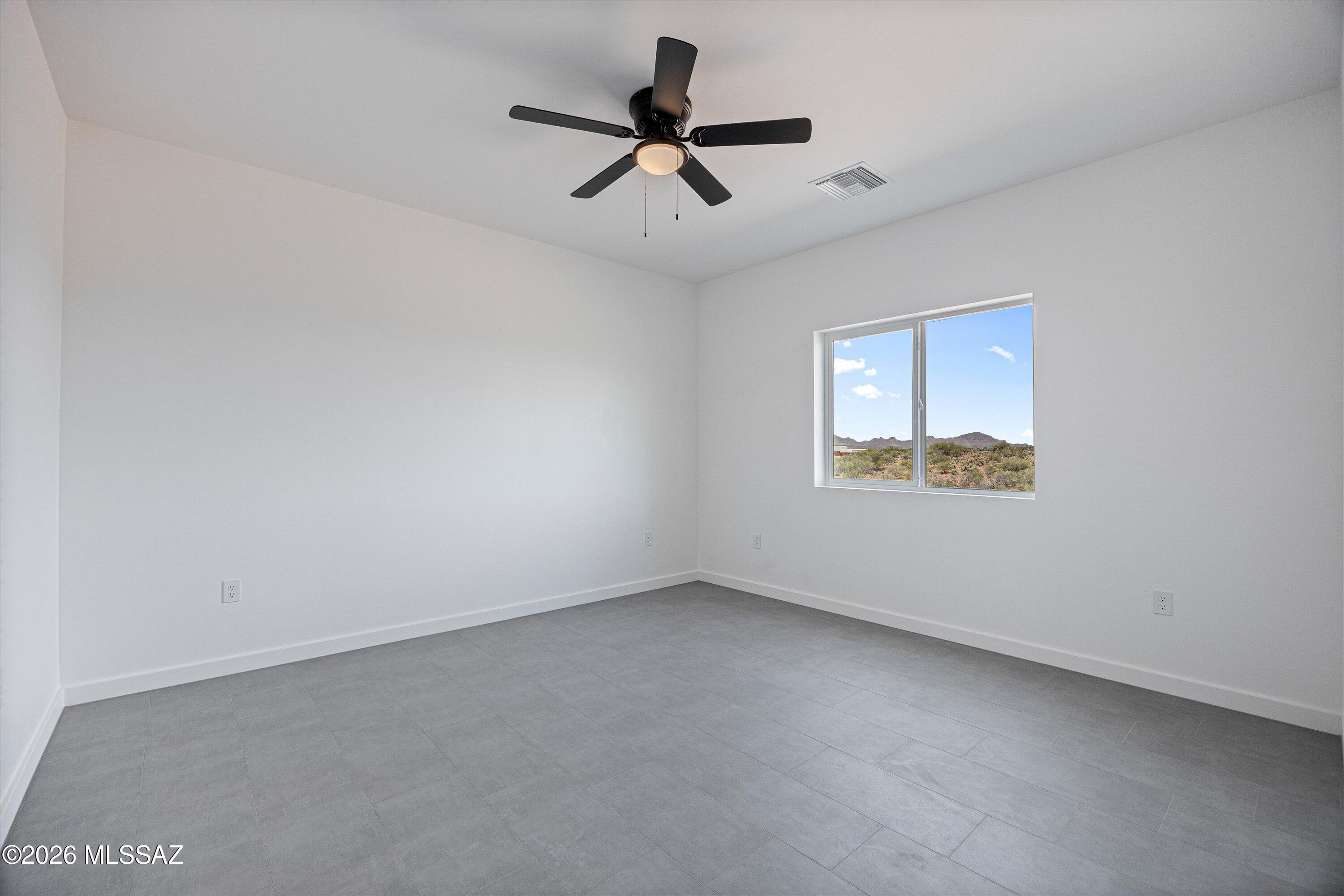 1209 Circulo Golfo Rio Rico, AZ 85648 - Photo 12 of 26 Master Bedroom