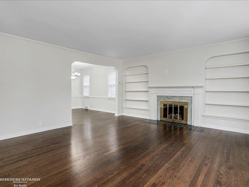 858 Trombley Road Grosse Pointe, MI 48230 - Photo 5 of 54