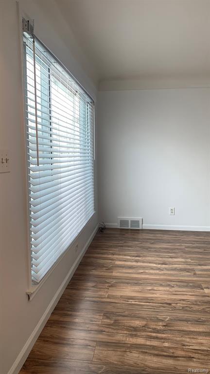 8262 State Park Center Line, MI 48015 - Photo 3 of 30