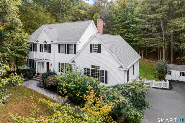 $1,149,000 | 74 Farm View Road, Bethany, CT 06524