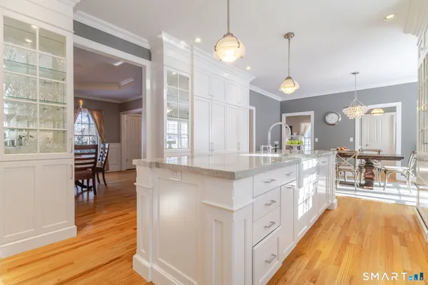 $1,149,000 | 74 Farm View Road, Bethany, CT 06524