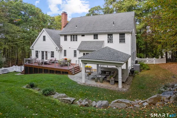$1,149,000 | 74 Farm View Road, Bethany, CT 06524