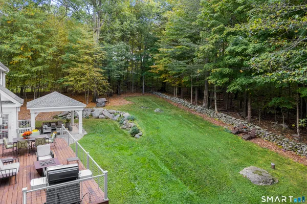 $1,149,000 | 74 Farm View Road, Bethany, CT 06524