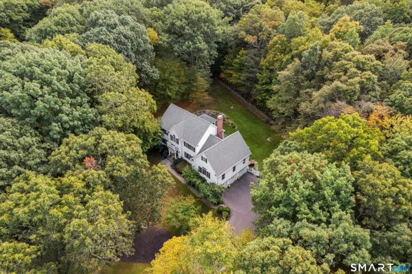 $1,149,000 | 74 Farm View Road, Bethany, CT 06524