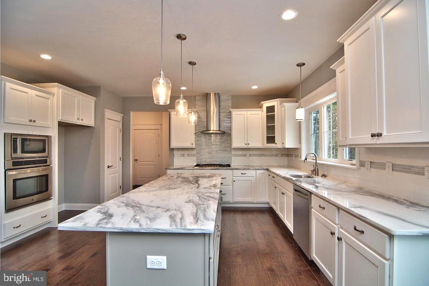 2434 Street Road Warrington, PA 18976 - Photo 7 of 23 Granite Countertops