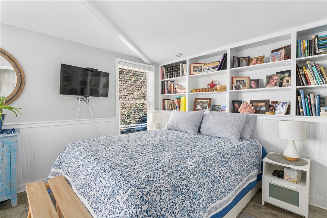 1597 Main Road Tiverton, RI 02878 - Photo 23 of 42