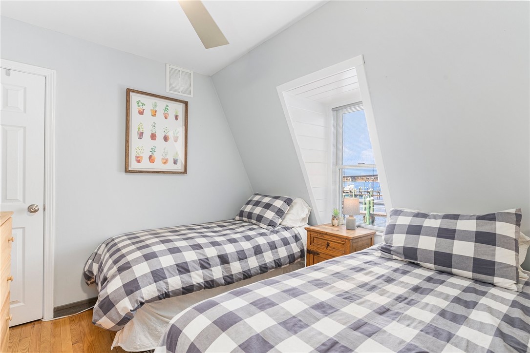 1597 Main Road Tiverton, RI 02878 - Photo 30 of 42