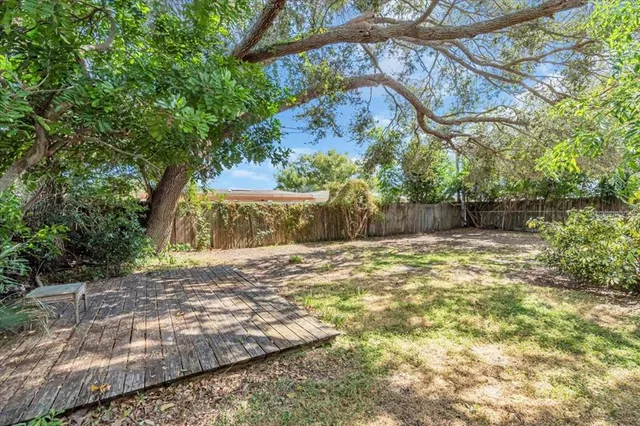 $2,500 | 8793 113th Street, Seminole, FL 33772