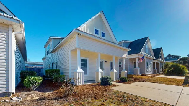 $324,900 | 847 Isle Of Palms Way, Wilmington, NC 28412