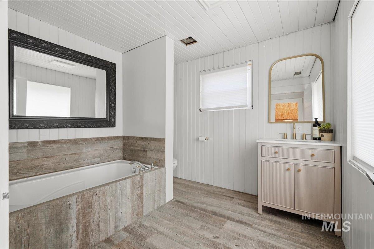 18611 Upper Pleasant Ridge Road Caldwell, ID 83607 - Photo 18 of 31