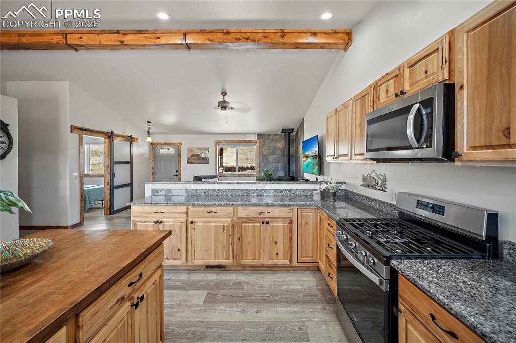 186 Empire Road Florissant, CO 80816 - Photo 22 of 45