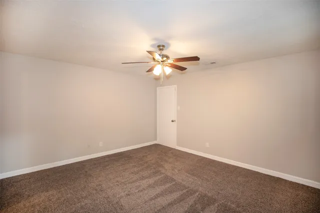 $2,250 | 802 Wavecrest Lane, Houston, TX 77062