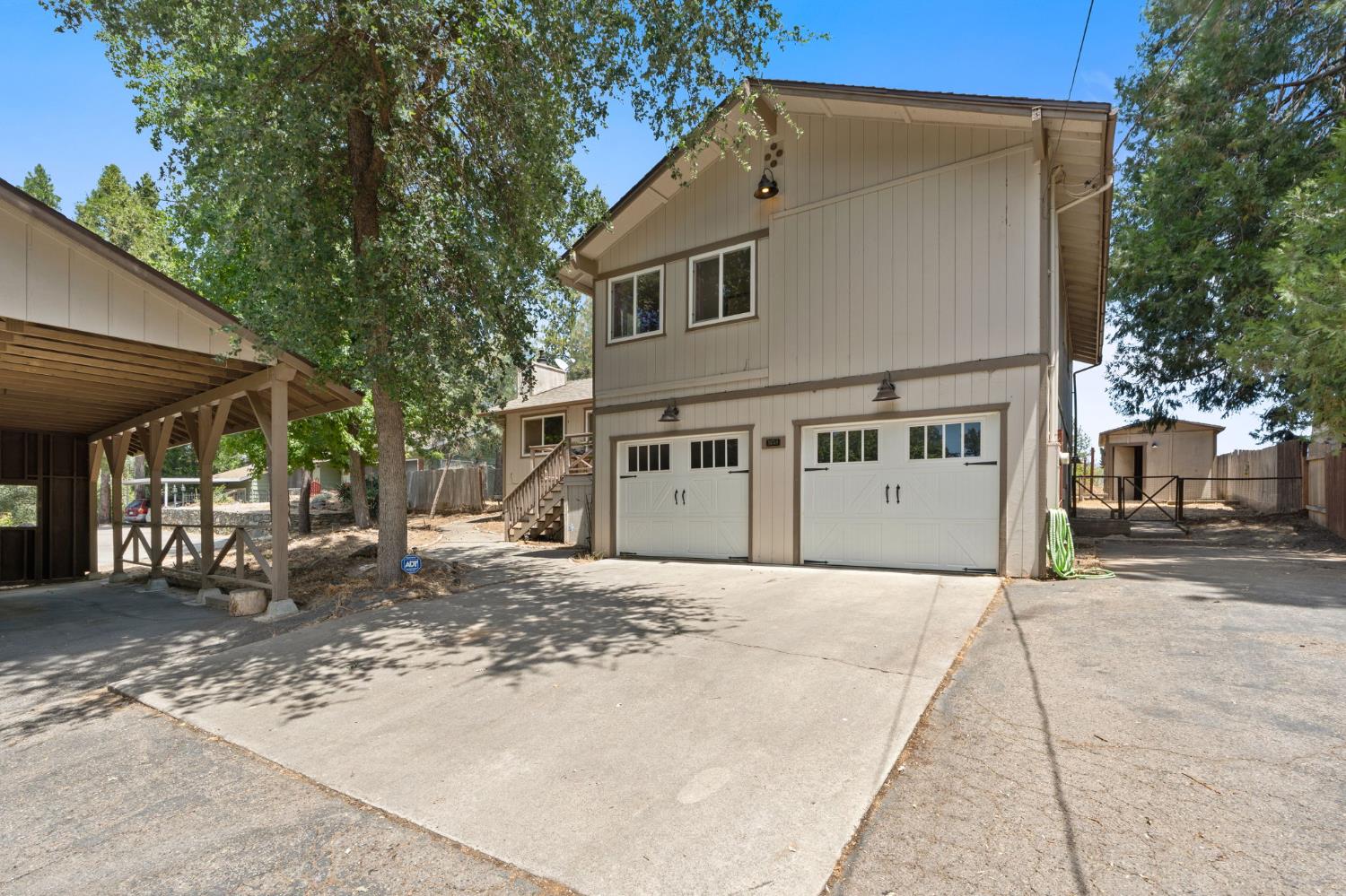 39749 Pine Ridge Road Oakhurst, CA 93644 - Photo 1 of 58