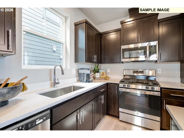 $447,900 | 1083 Legacy Street, Eugene, OR 97402