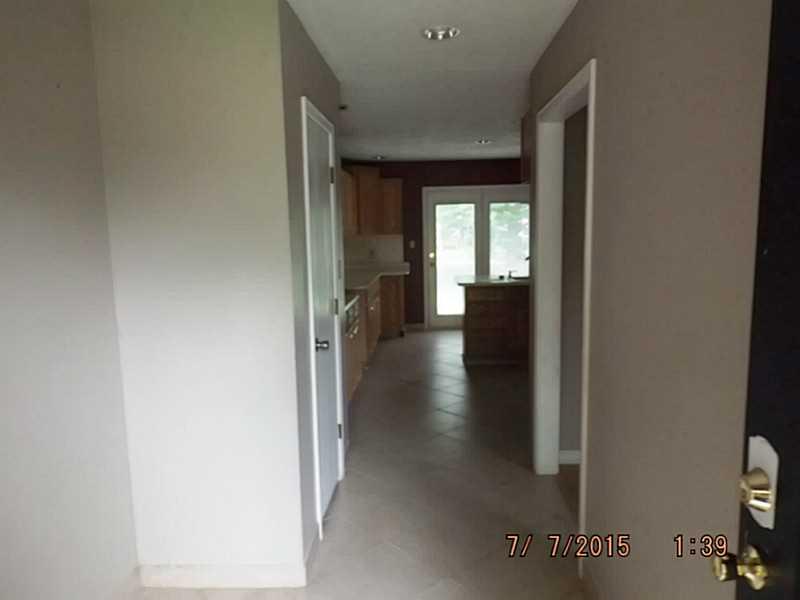4425 Fairview Road Greenwood, IN 46142 - Photo 11 of 15 Gallery Image 11