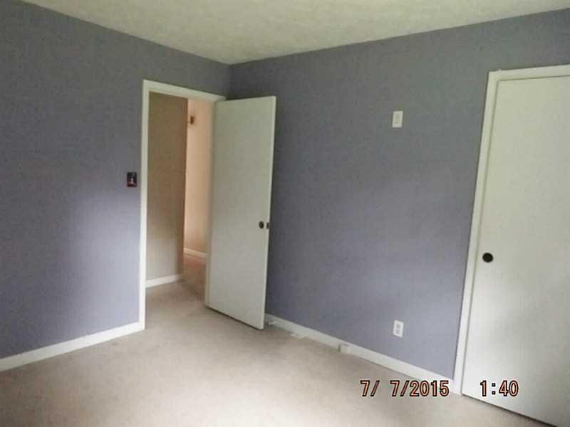 4425 Fairview Road Greenwood, IN 46142 - Photo 8 of 15 Gallery Image 8