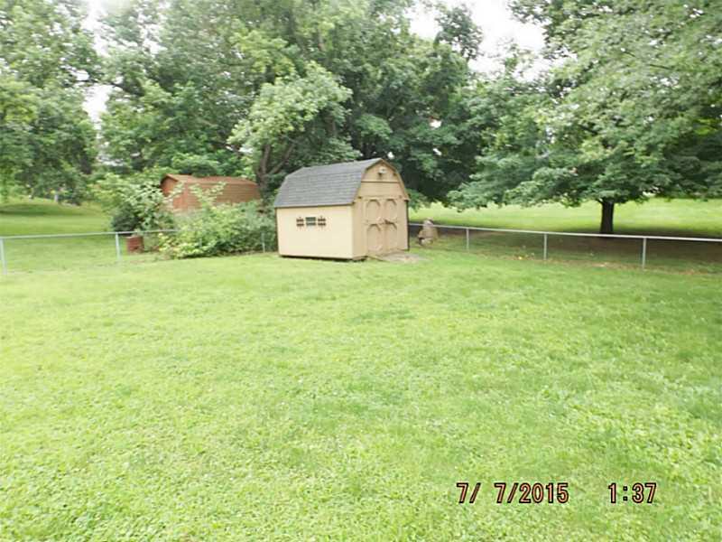 4425 Fairview Road Greenwood, IN 46142 - Photo 10 of 15 Gallery Image 10