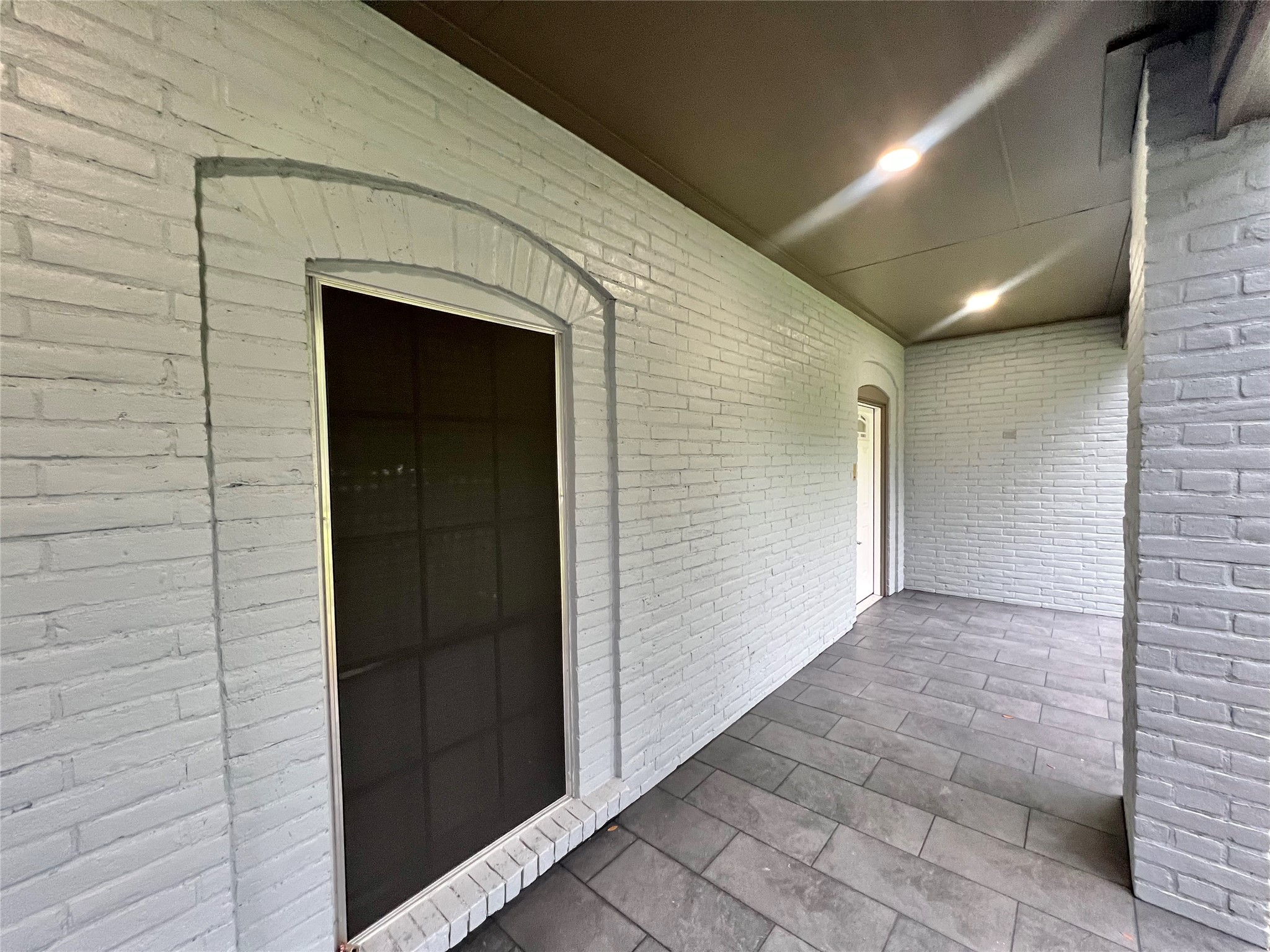 5 Colony Drive Angleton, TX 77515 - Photo 2 of 34 a view of hallway with stairs