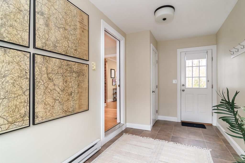 4 Willow Street Natick, MA 01760 - Photo 3 of 24 an empty room with window