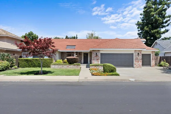 $659,000 | 3729 Springcreek Drive, Modesto, CA 95355