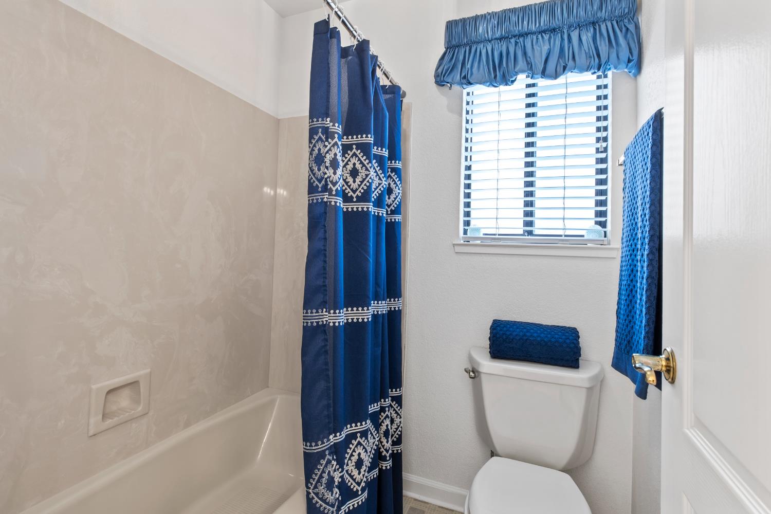 3729 Springcreek Drive Modesto, CA 95355 - Photo 28 of 53